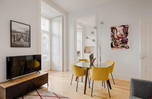 Santa Maria Maior Apartment | Architectural Gem in Baixa