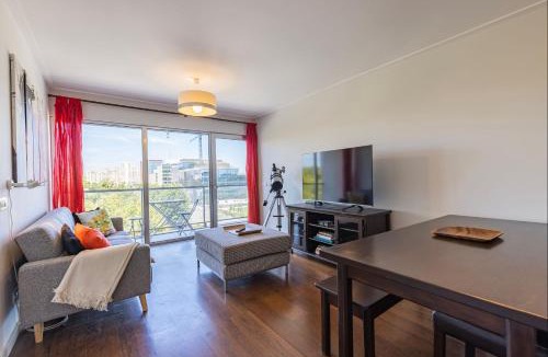 Parque das Nacoes Apartment | Parque das Nações 1BR with Pool by LovelyStay