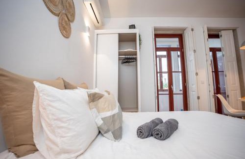 Bonfim Apartment | Host Wise - Peaceful Amazing Apartment - Ace Location