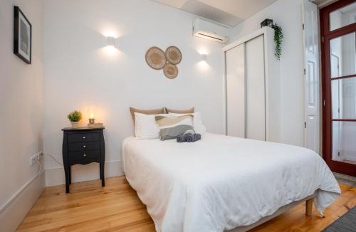 Bonfim Apartment | Host Wise - Peaceful Amazing Apartment - Ace Location