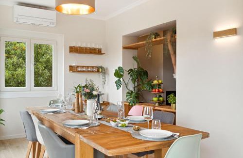 Colares House | Familienparadies nahe Strand - Baumhaus & Tiere