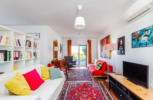 Santa Engracia Apartment | 110m2 flat, large terrace with a view and a garden