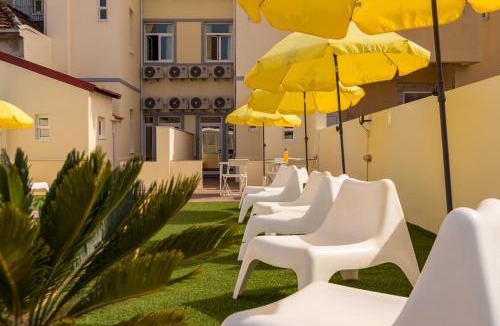 Paranhos Apartment | 731 Costa Cabral Metro Residence