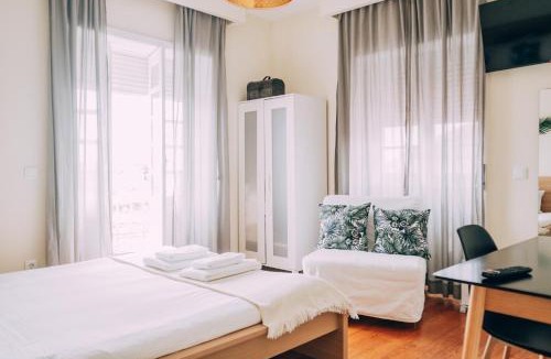 Espinho Bed & Breakfast | Green Coast Surf House