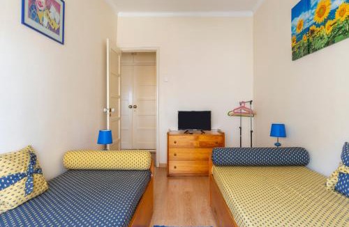 Algueirao - Mem Martins Apartment | Isabel Dream II, 300m from the train