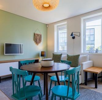 Leca da Palmeira Apartment | Green House By Shi Studio