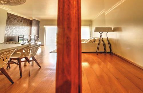 Sao Sebastiao Apartment | Balcony with view, private garage, an elevator