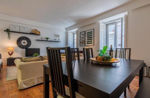 Principe Real Apartment | 32 -Lovely 2 bedroom Apt in Principe Real