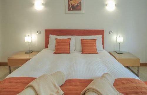 Funchal Apartment | Casa Monte Cristo Apartments - Orange