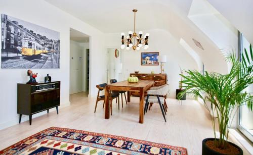 Misericordia Apartment | Luxury Apartment by MyPlaceForYou, very quiet, close to Time Out Market Lisbon