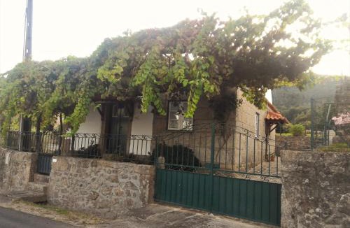 Ponte de Lima House | Cottage - Vitorino dos Piães