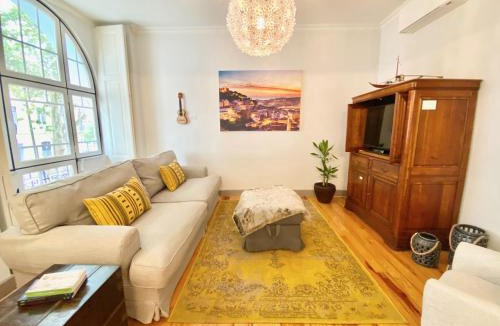Sao Sebastiao da Pedreira Apartment | Luxury Vintage apartment by MyPlaceForYou, at the city centre next to Marquês de Pombal