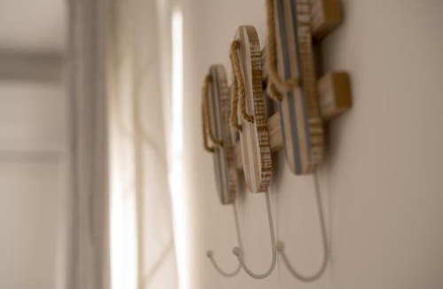 Lagos City Center Bed & Breakfast | ALMAS ROOMS