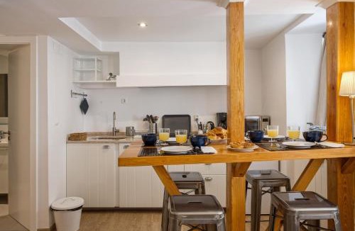 Misericordia Apartment | Cozy apartment in Lisbon's center!
