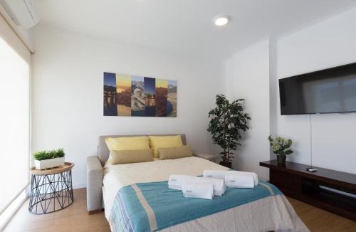 Santa Marinha Apartment | Host Wise - Annas Flats II