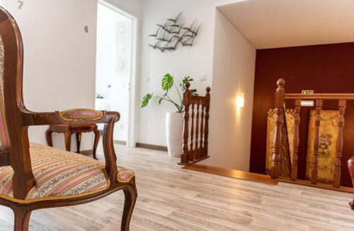 Ponta Delgada Hotel | Garoupas Inn