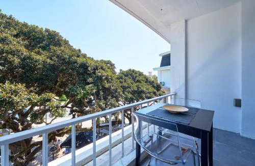 Estoril Apartment | Estoril BeachFront Balcony apartment