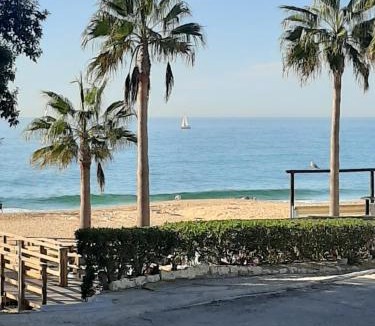 Areias de Sao Joao Apartment | Front Beach Apartment - Quinta da Barracuda
