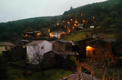 Lousa Cabin | Casa da Carvalha
