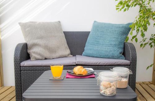 Gloria House | Tales Of Us Terrace