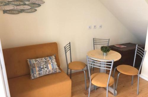 Santos Apartment | Central Madragoa Flat