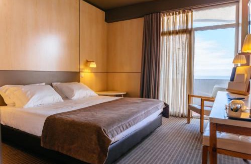 Povoa De Varzim Hotel | Axis Vermar Conference & Beach Hotel