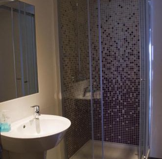 Lagos City Center Hostel | Cloud 9 Hostel