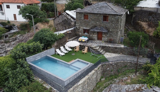 Casa Acolhedora com Paisagens Deslumbrantes com Piscina Privada! in Mondim de Basto