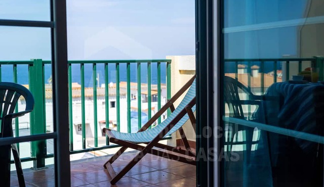 Sunset Apartment by Acasadascasas in Mafra