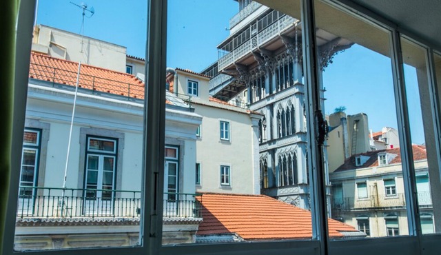 Golden Tram 242 Lisbonne Hostel in Lisbon