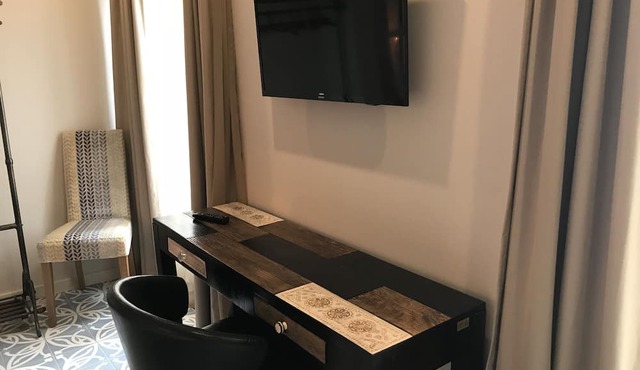 Royal Beach Hostel & Suites in Praia da Vitoria