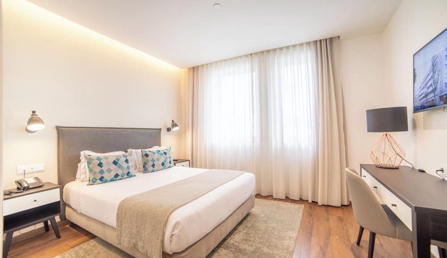 VIP Executive Picoas Hotel