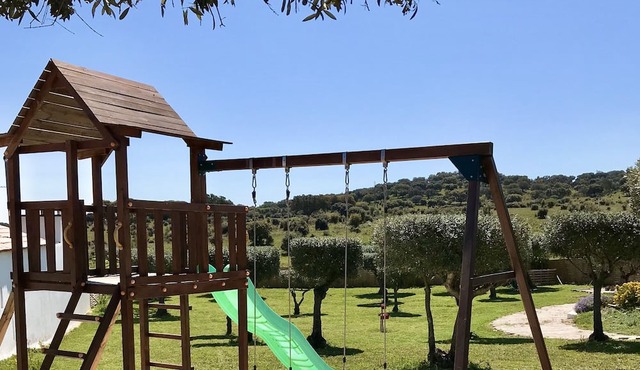 Aleixo's Guest House: entire house with garden in the heart of Alentejo in Santo Aleixo