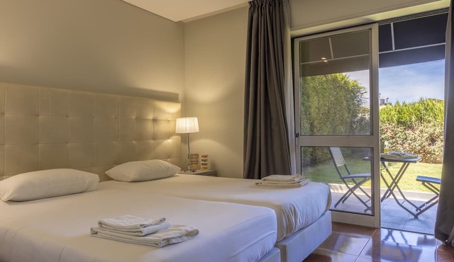 Vila Hotel By VimaHotels