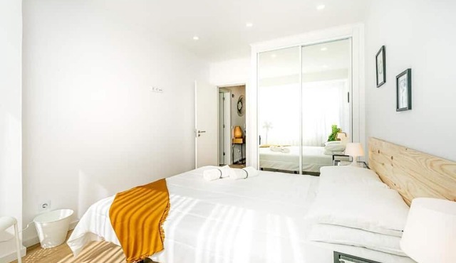 Two bedroom apartments close to train station by Lisbon with Sintra