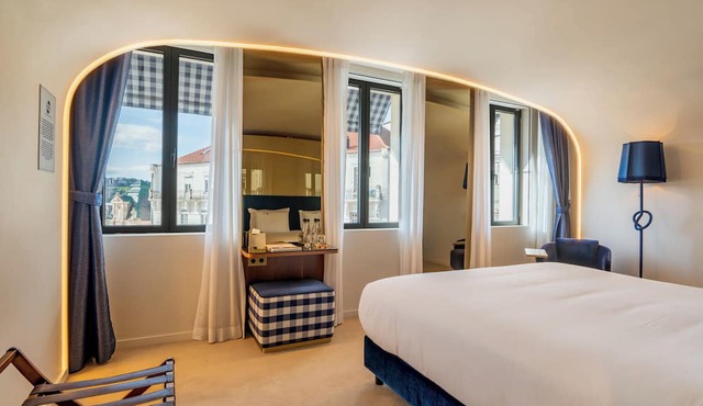 Praxis CBR Boutique Hotel