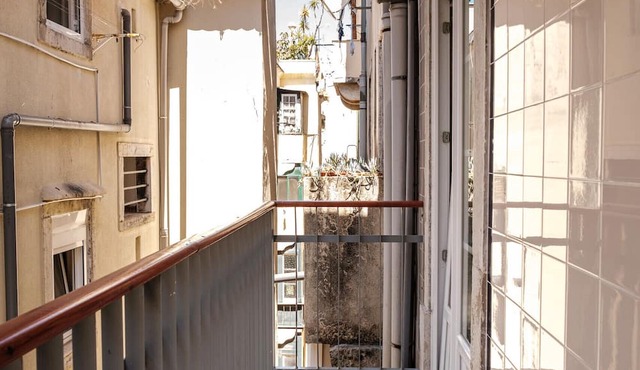 Baixa Apartment 2BR|2BA with Balcony, Lift in Lisboa ciudad
