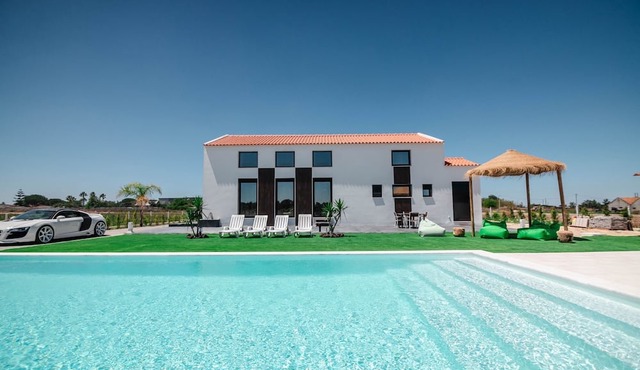 Fabulosa Quinta Piscina Jacuzzi Sauna in Alcochete