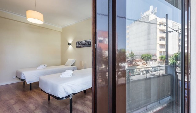 GuestReady - October Tide in Porto