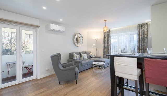 GuestReady - Stylish stay with balcony in Gaia