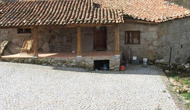 Casa dos Moinhos de Aveia in Alverca