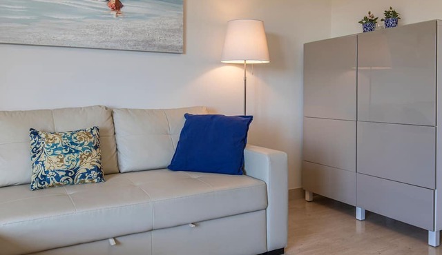 Casa Miha - Two Bedroom Apartment, Sleeps 4 in Sintra