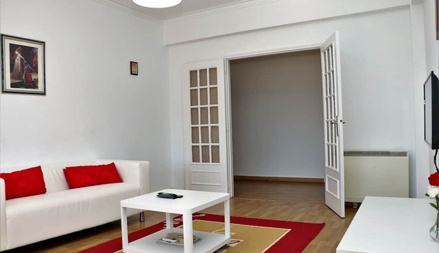 Sunflower Apartment - Infantado in Lisboa