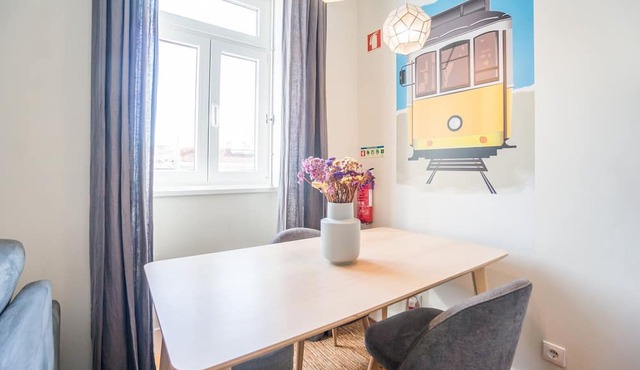 GuestReady - Chic and vibrant stay near Anjos
