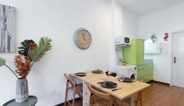 Rustic Bright Flat by HostWise in Porto