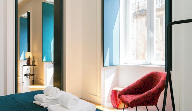 Awarded 3 bedrooms upscale flat@Chiado/Bairro Alto
