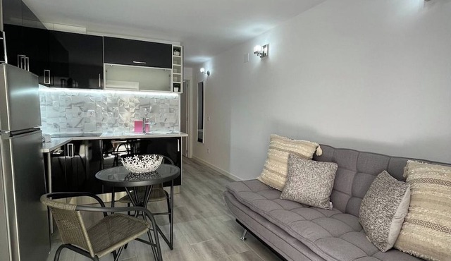 Tagus River Apartment *Cacilhas, 10min from Lisbon in Almada