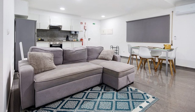 Apartment 'Windmill Açores Suite' with Balcony, Wi-Fi and Air Conditioning