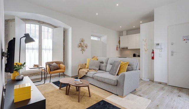 Baixa Garden: 2BR + Patio | Perfect for Families in Lisboa
