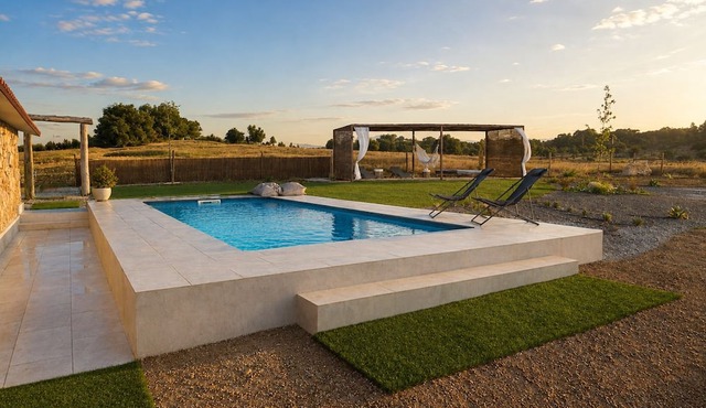 Private Alentejo Retreat with Pool & Spa in Esperança Arr